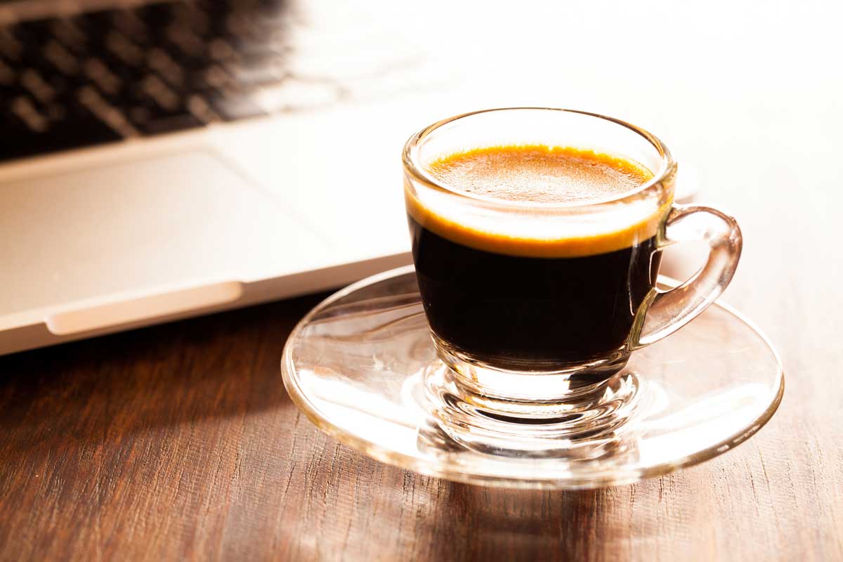 Van storm Artiest oppervlakte Echt goede koffie op werk; de 3 beste koffiemachines | KoffieWerkt